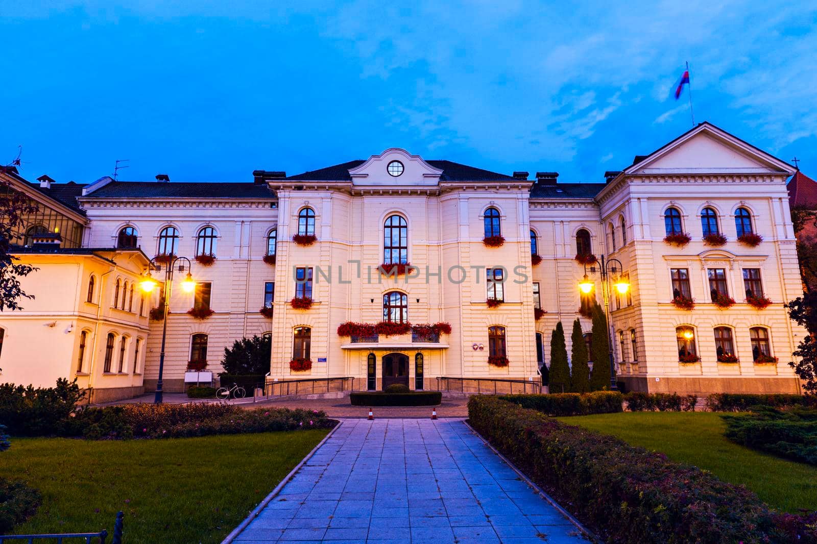 City Hall in Bydgoszcz by benkrut