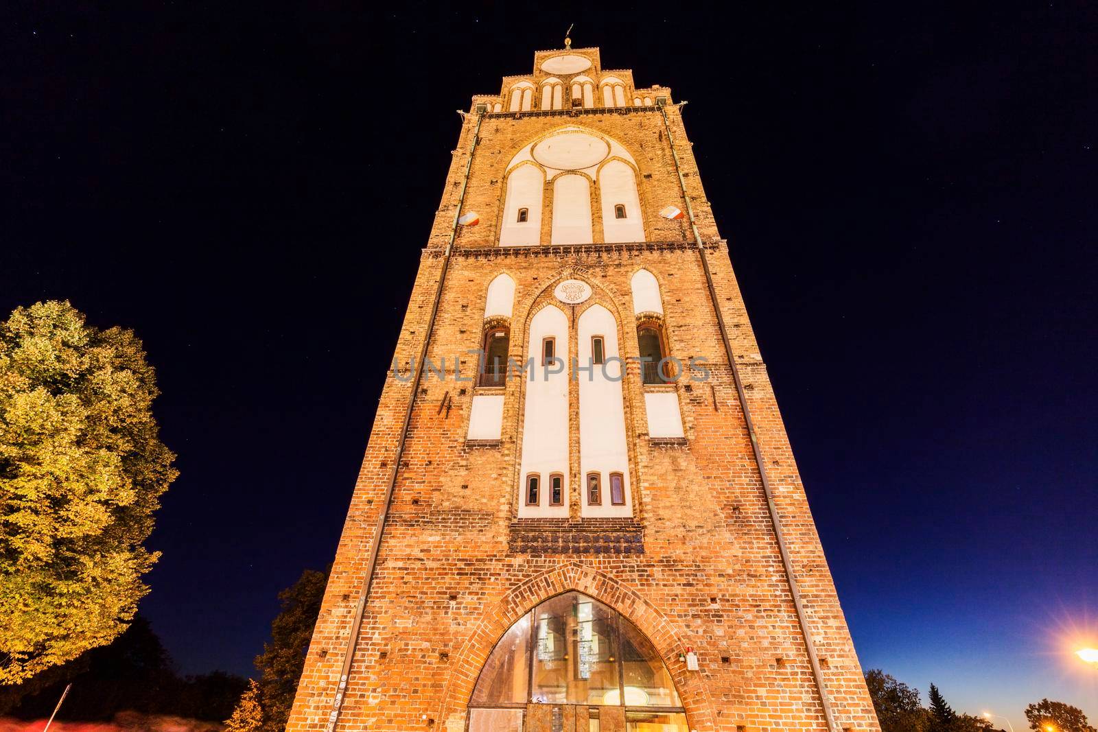 Kropeliner Tower in Rostock by benkrut