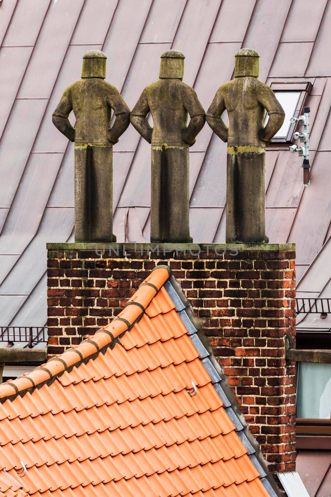 Roof details - seen in Bremen by benkrut