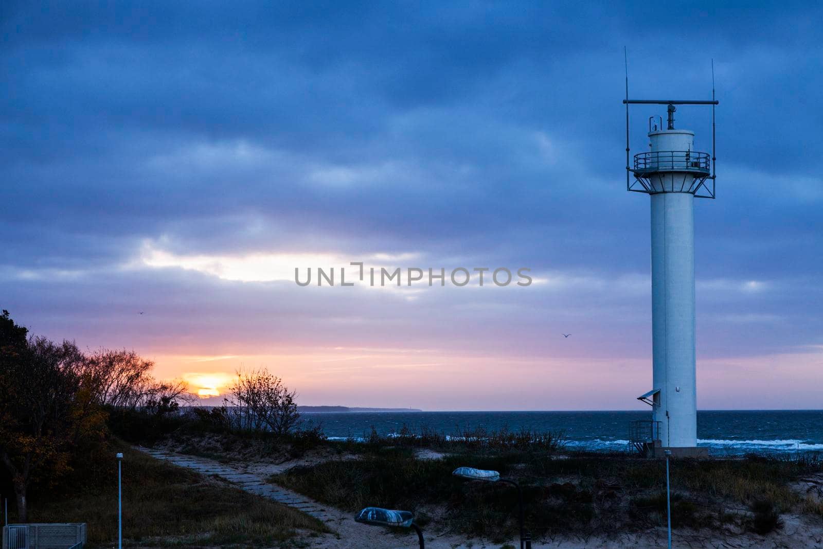 Sunset in Kolobrzeg by benkrut