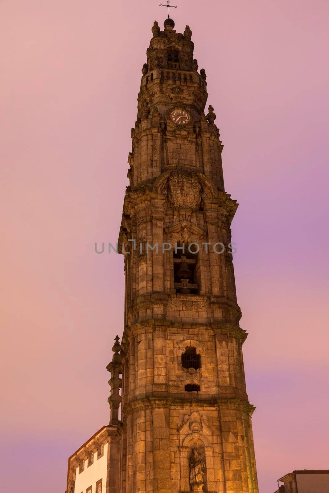 Clerics tower in Porto by benkrut