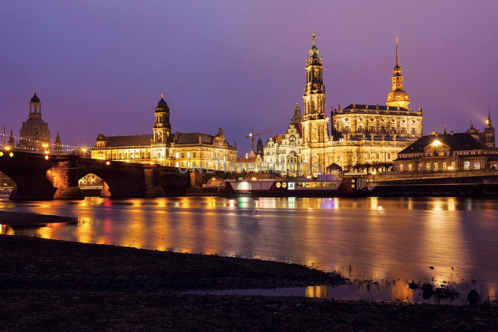 Dresden architecture across Elbe River  by benkrut