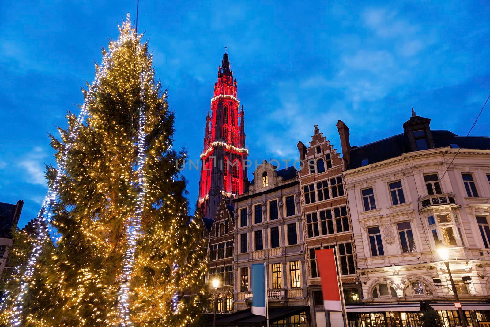Christmas on Grote Markt in Antwerp by benkrut