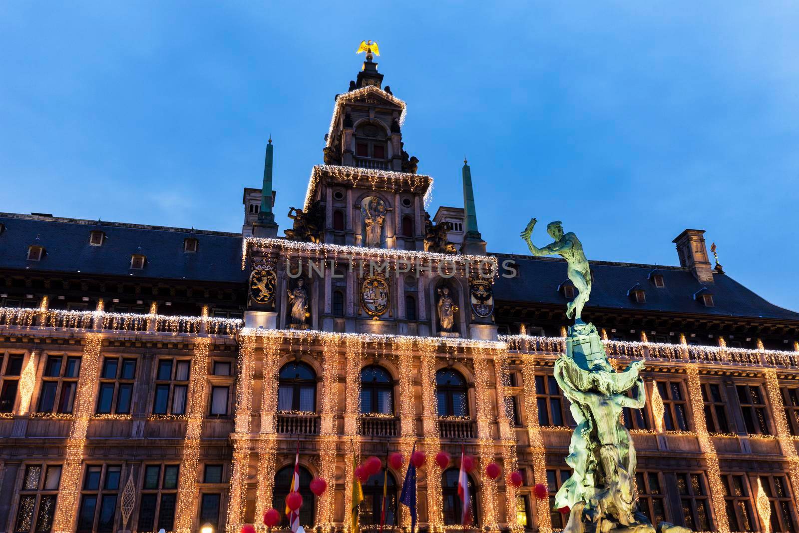 City Hall of Antwerp by benkrut