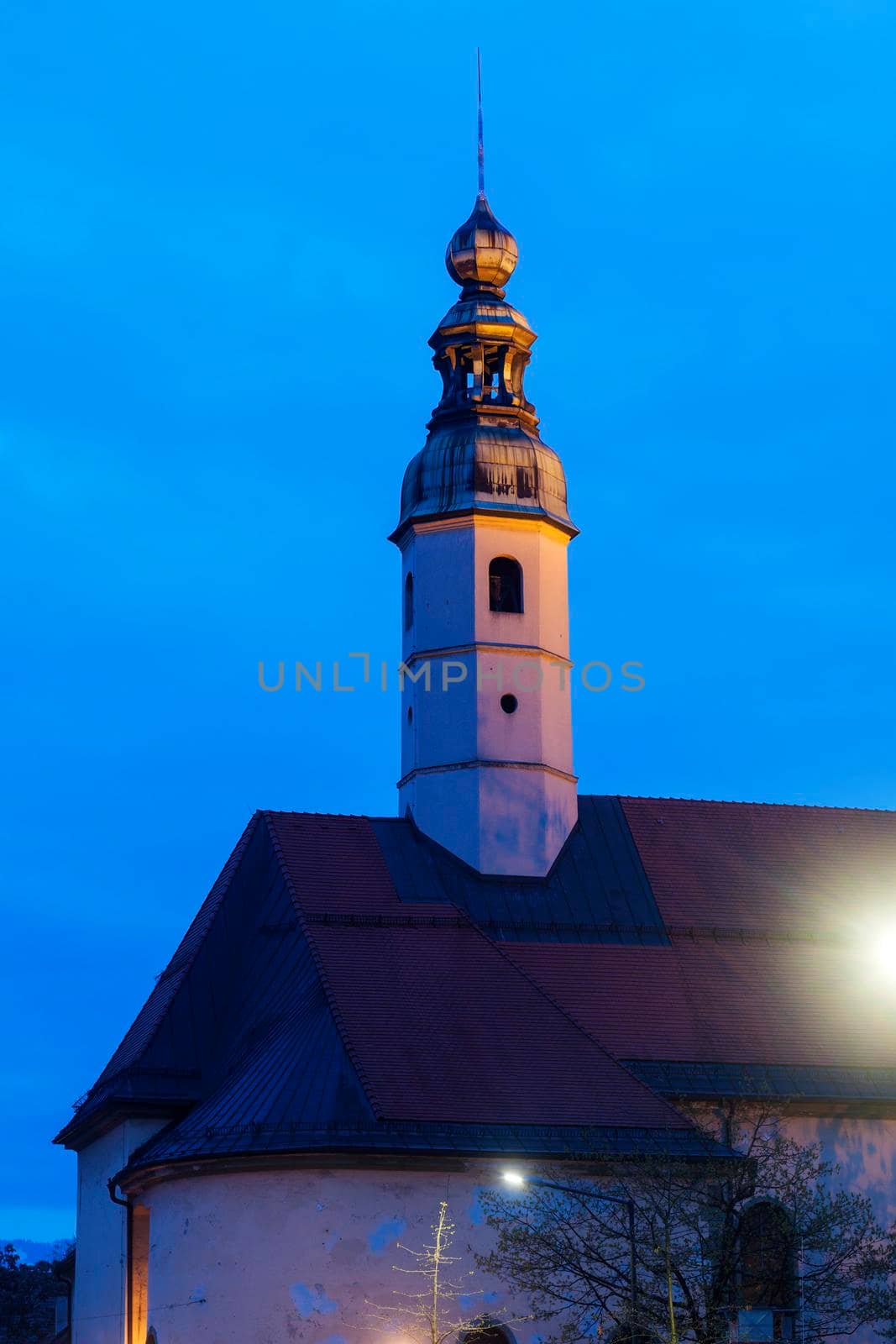 Benediktinerkirche in Klagenfurt by benkrut