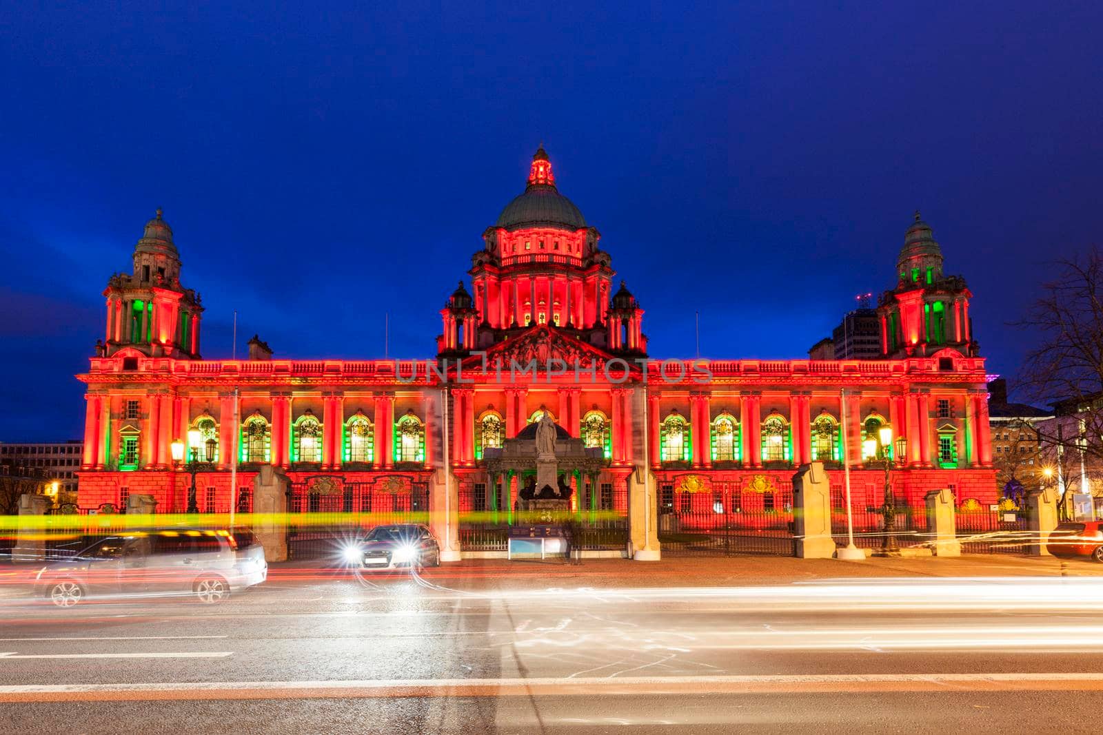 Belfast City Hall by benkrut