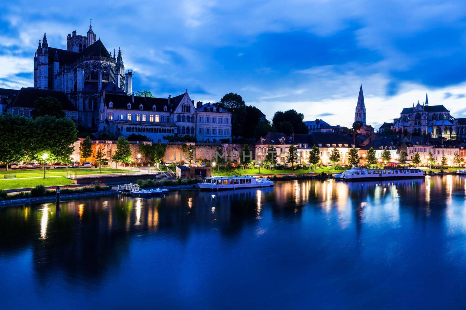 Auxerre along Yonne River by benkrut