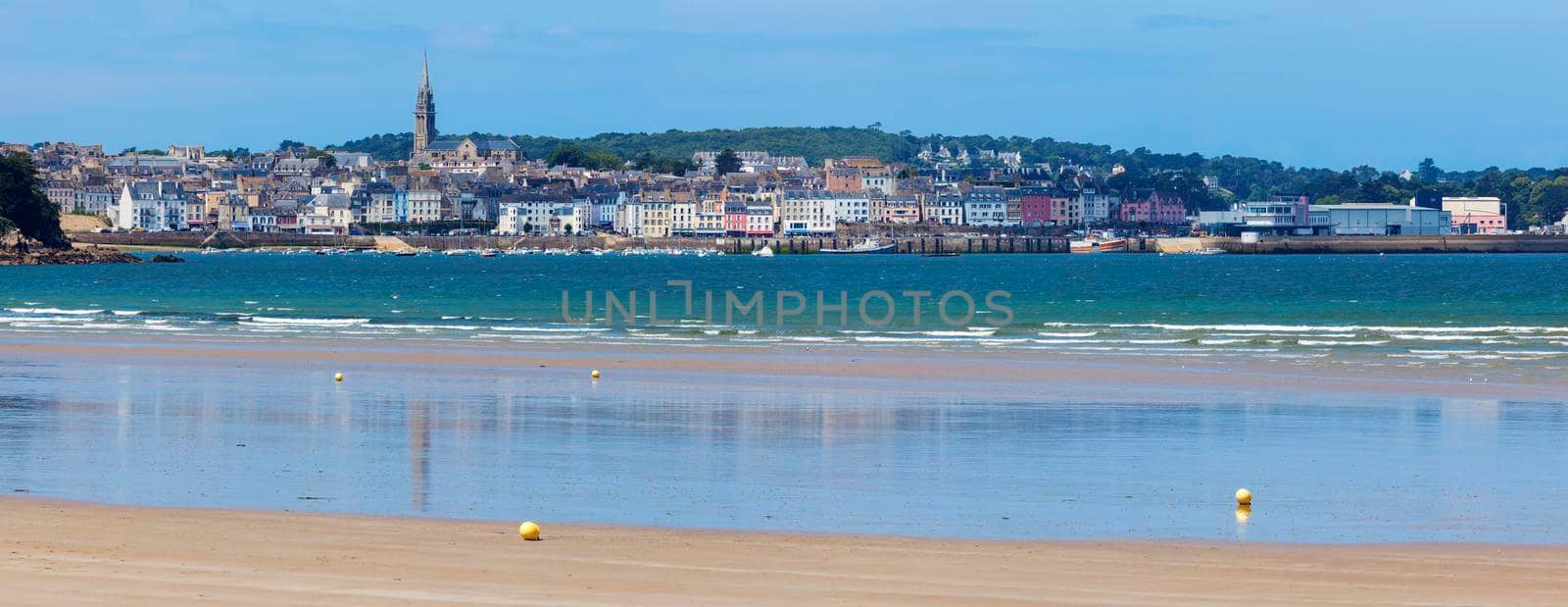 Panorama of Douarnenez by benkrut