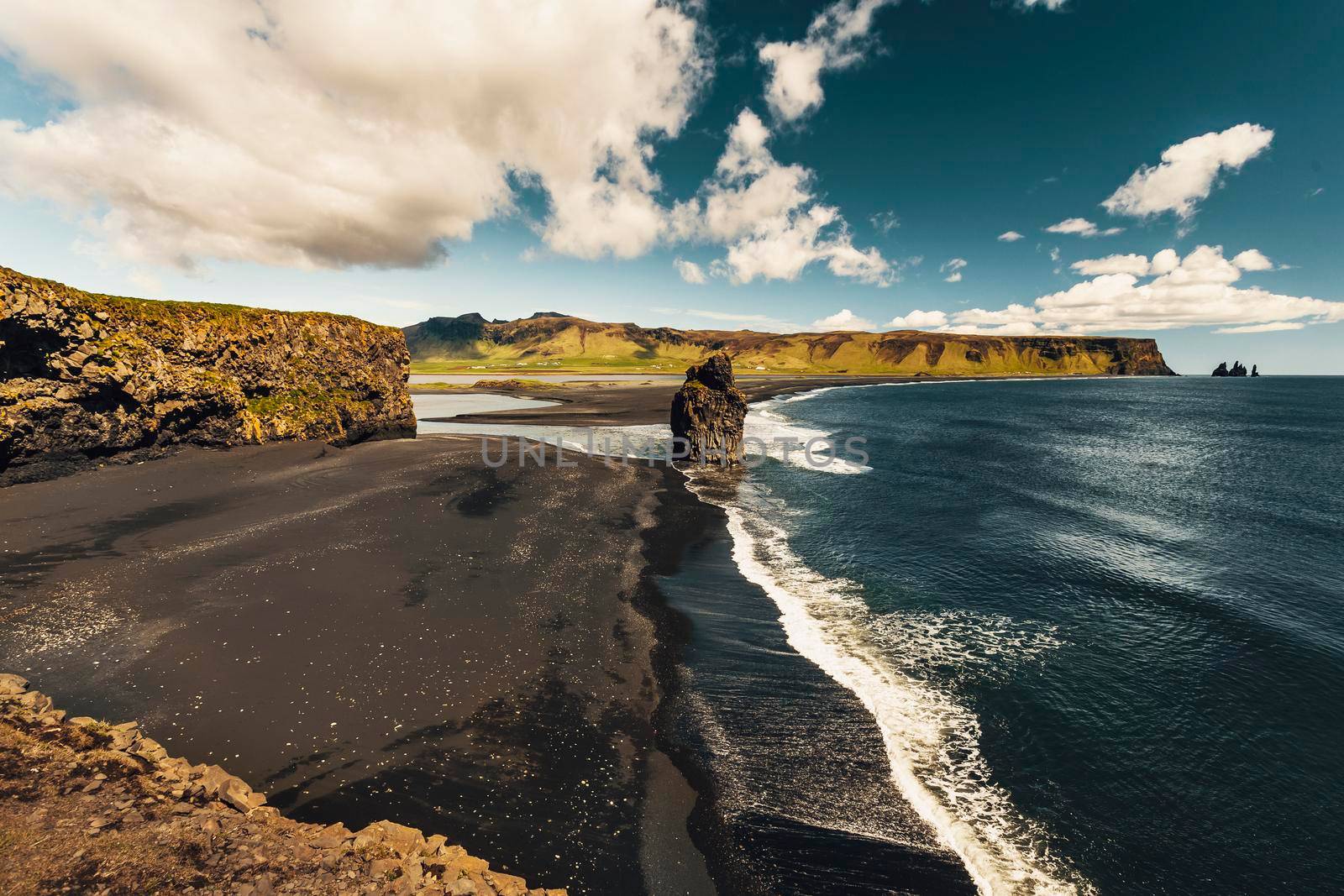 Suðurland beach by Iko