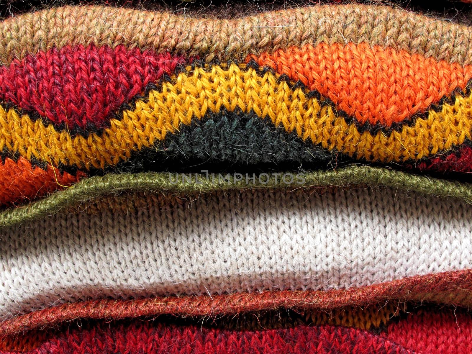 Peruvian hand made woolen fabric by aroas
