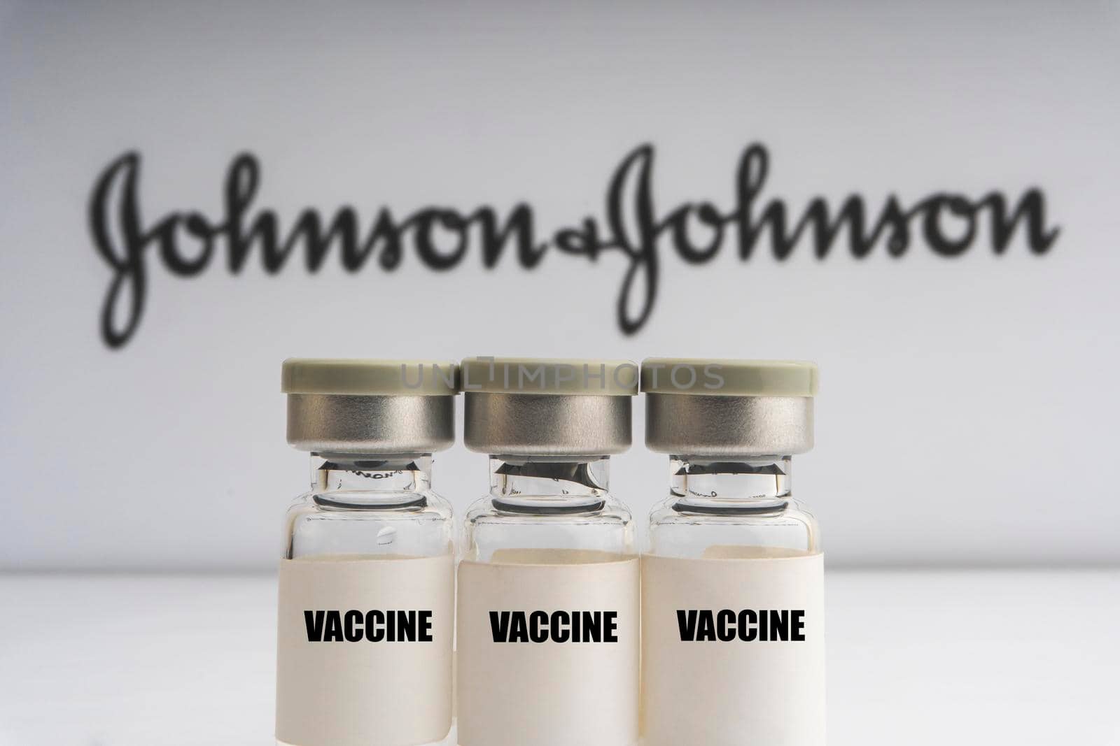 Kuala Lumpur, Malaysia - Mac 2, 2021: Vials vaccine on blurry Johnson & Johnson background. by silverwings