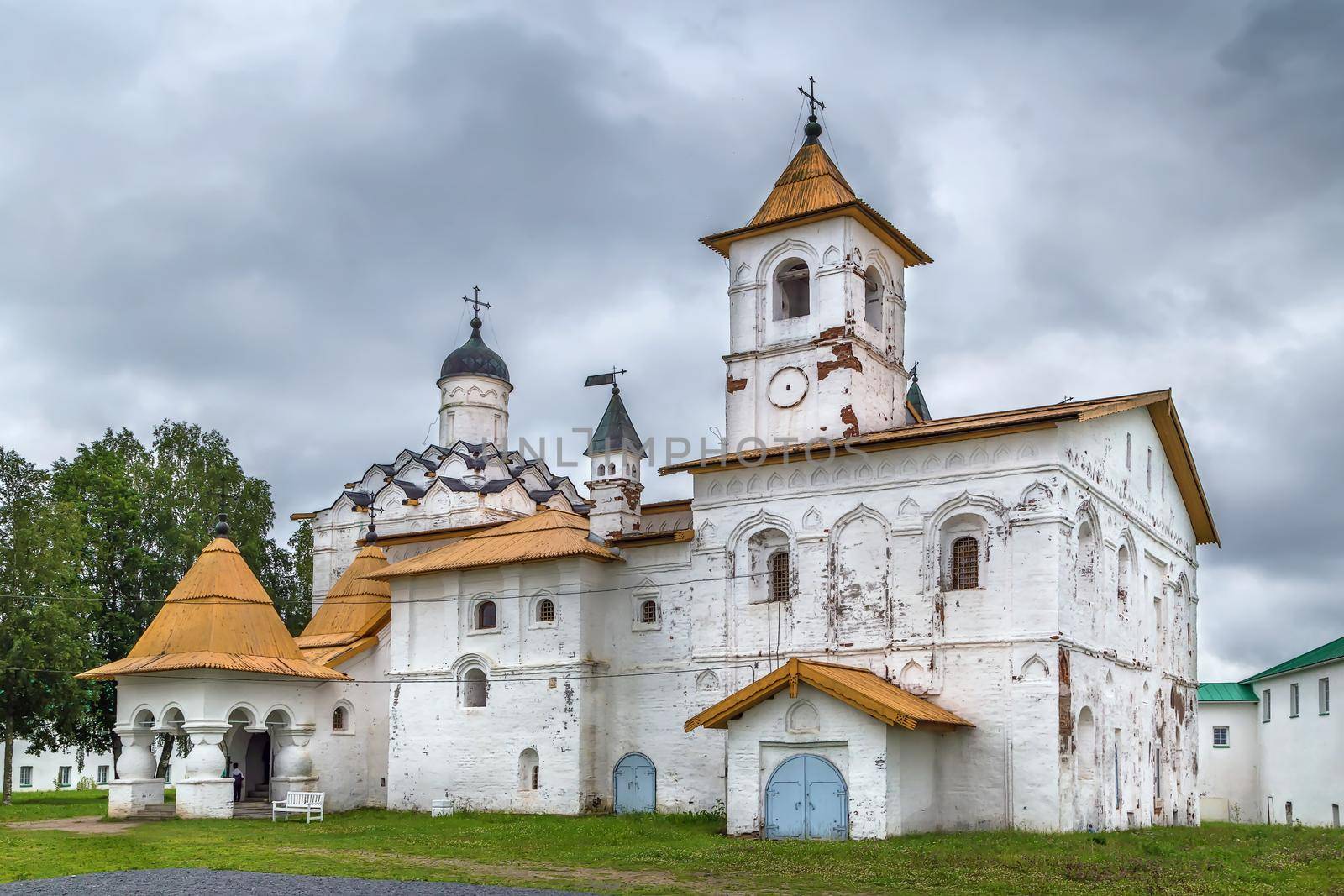 Alexander-Svirsky Monastery, Russia by borisb17