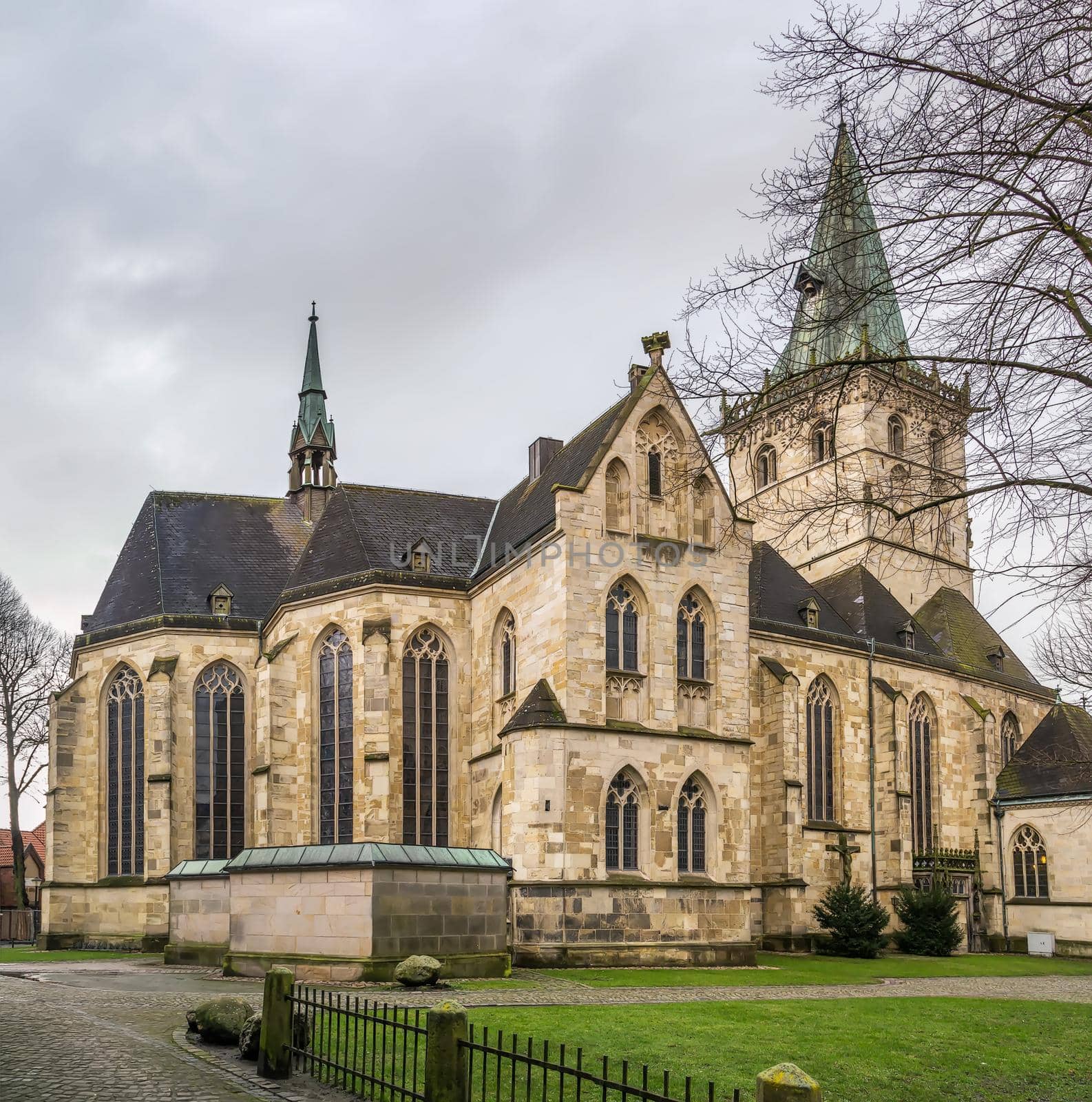 St. Felizitas church, Ludinghausen, Germany by borisb17