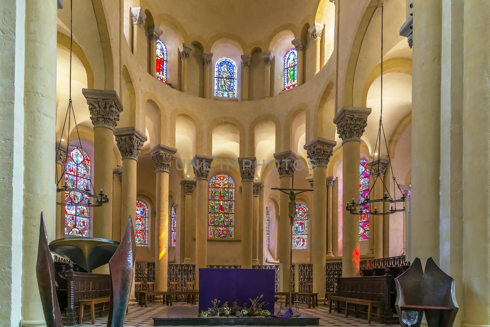 Basilica of Notre-Dame du Port is a Romanesque basilica, formerly a collegiate church in Clermont-Ferrand, France. Interior, altar