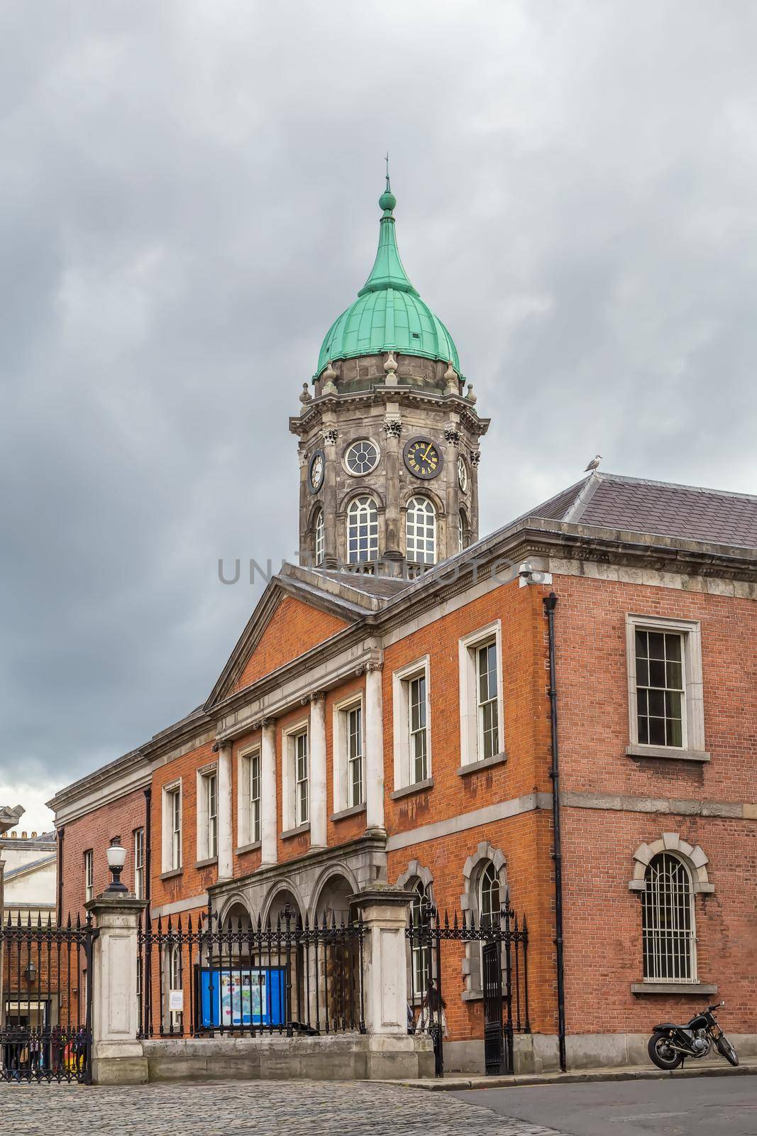 Bedford Tower, Dublin, Ireland by borisb17