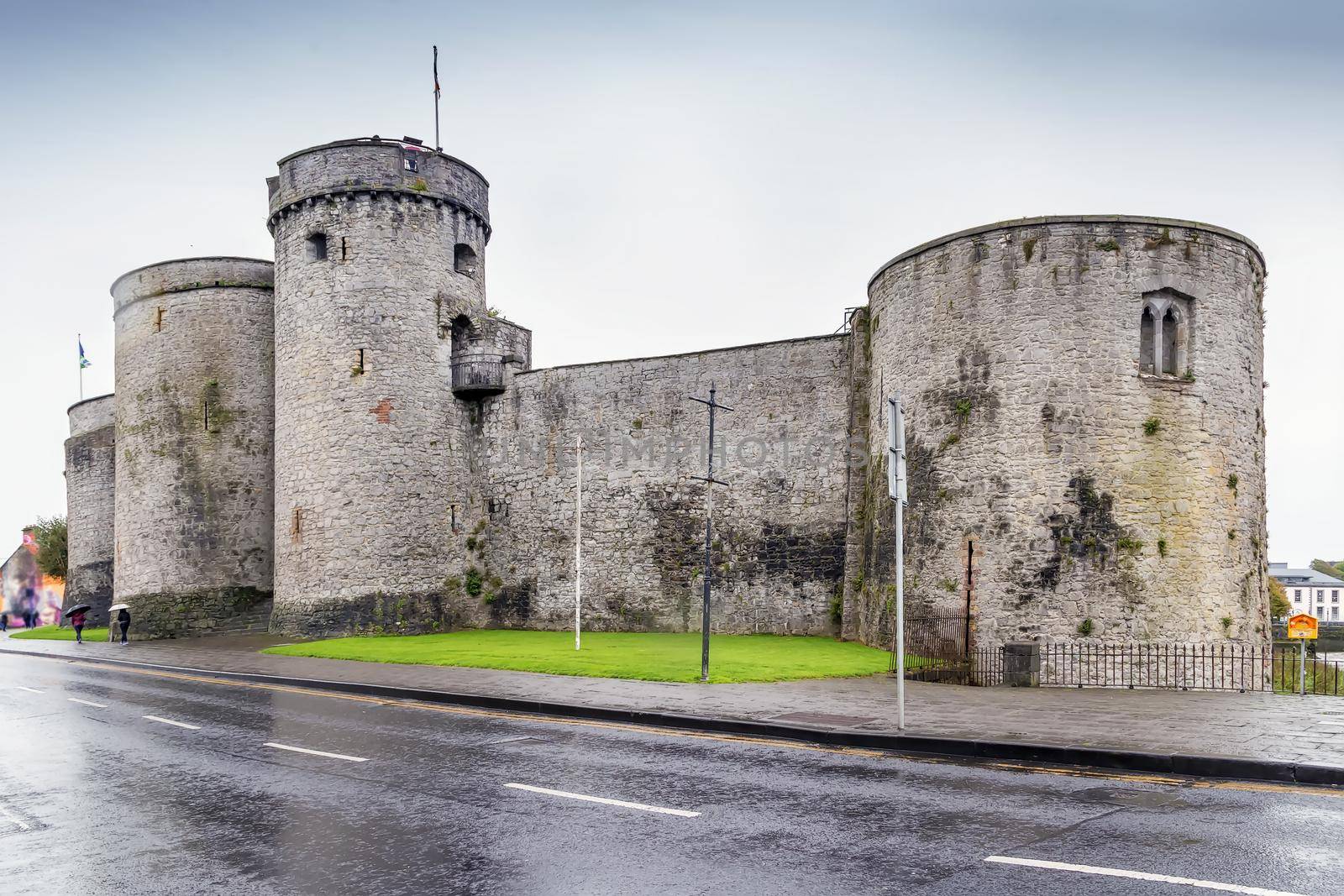 King John's Castle, Limerick, Ireland by borisb17