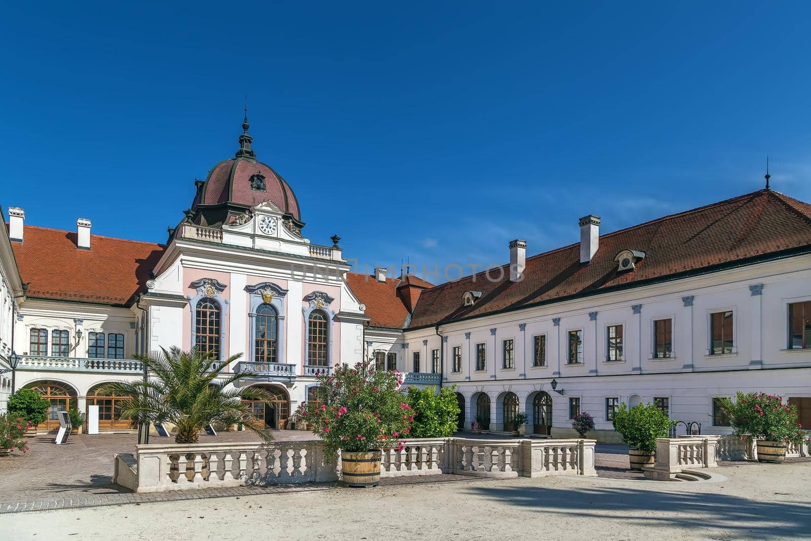 Royal Palace of Godollo, Hungary by borisb17