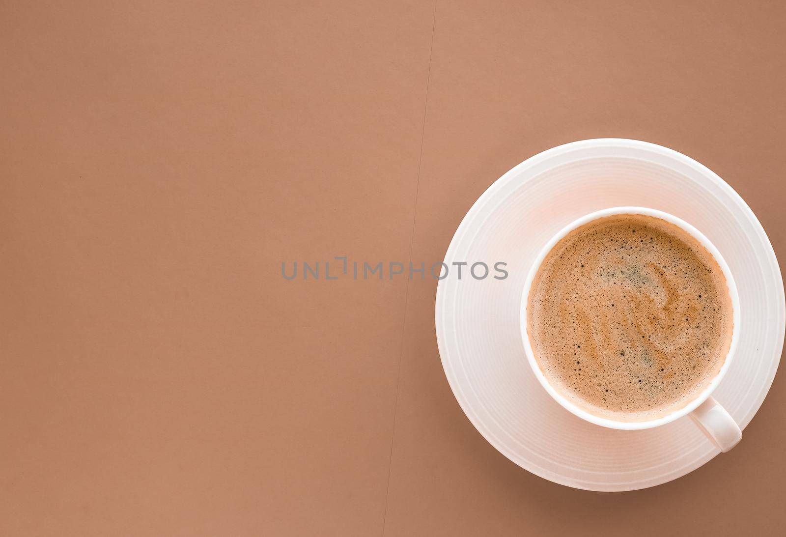 Drinks menu, italian espresso recipe and organic shop concept - Cup of hot coffee as breakfast drink, flatlay cups on beige background
