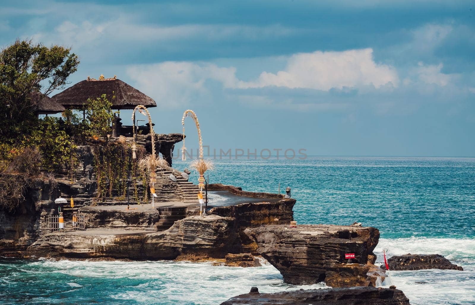 Tanah Lot temple in Bali Indonesia by artush