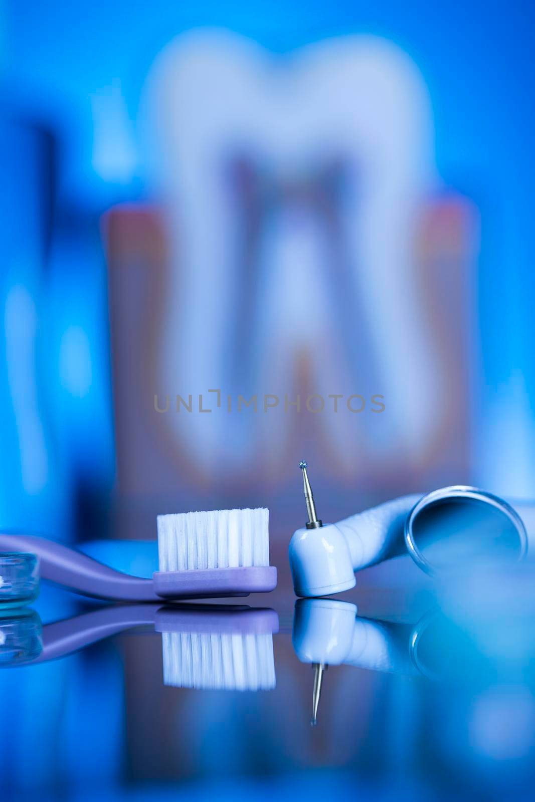 Close-up Dental Instruments