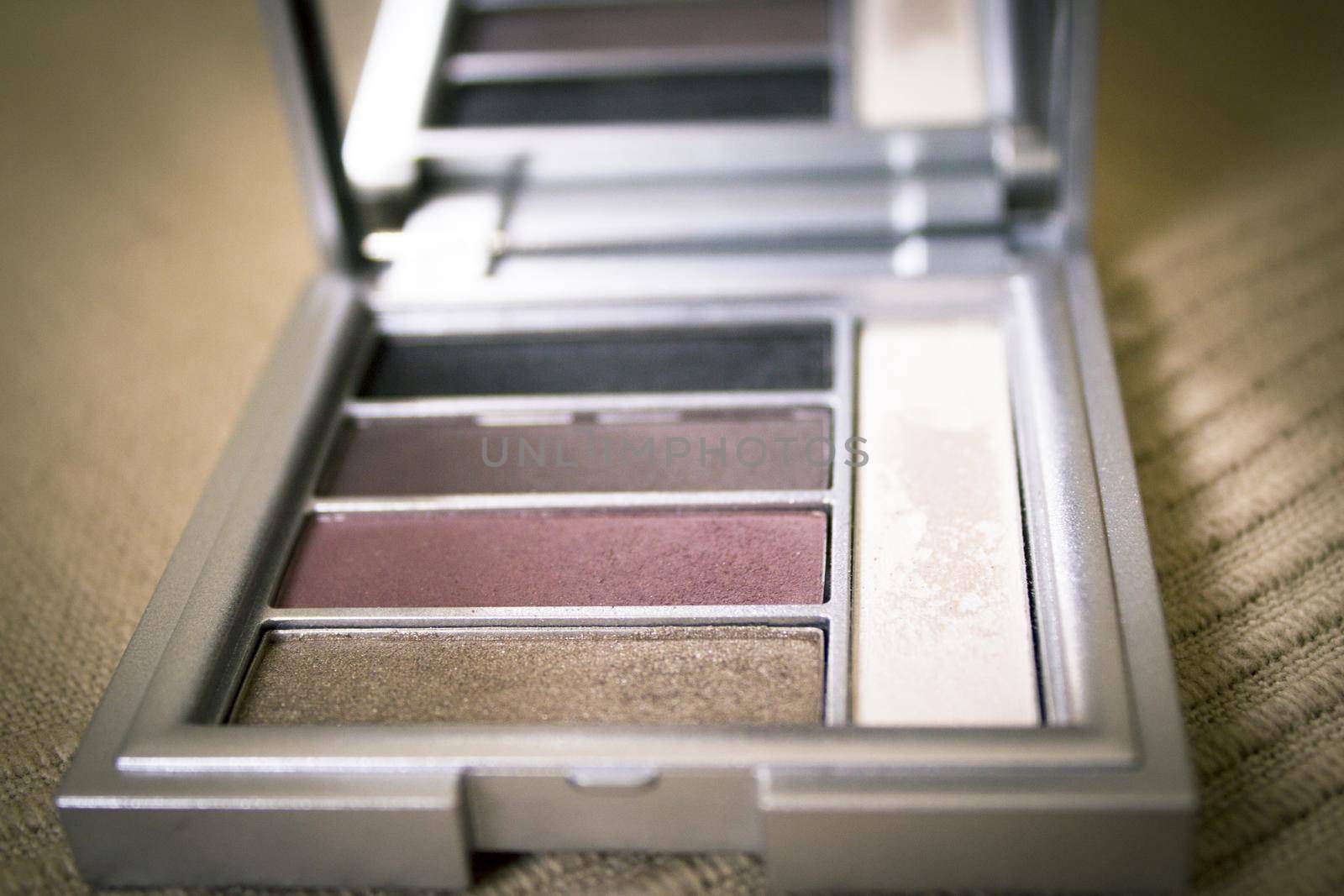 Eyeshadow palette in brown tones. No people