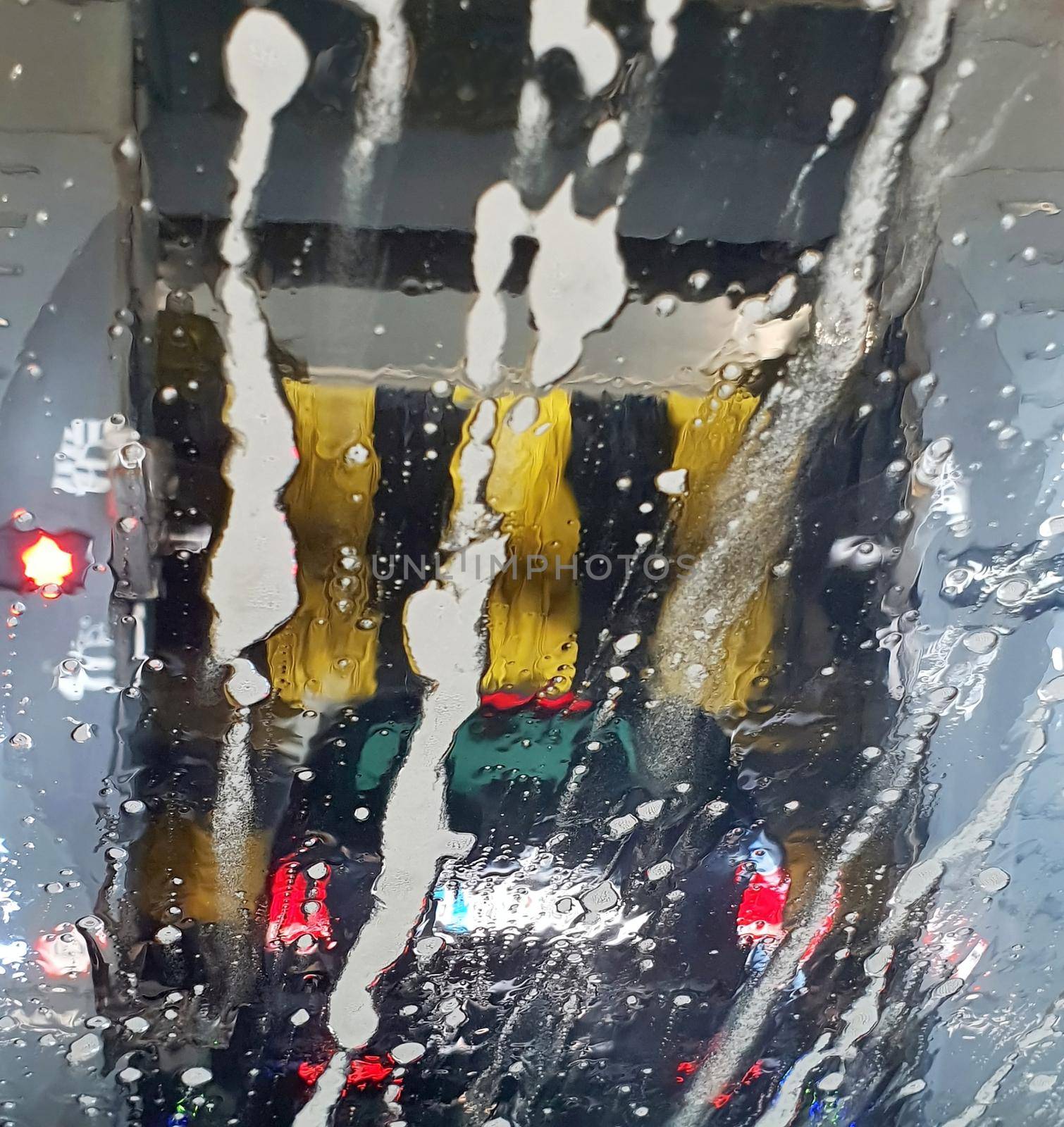 Washing a car in a car wash by hamik