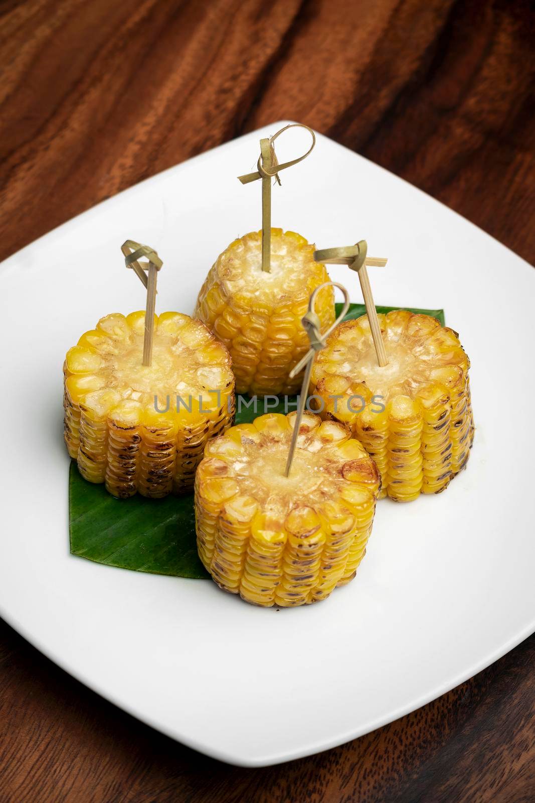 sweet corn on the cob vegan tapas snack food
 by jackmalipan