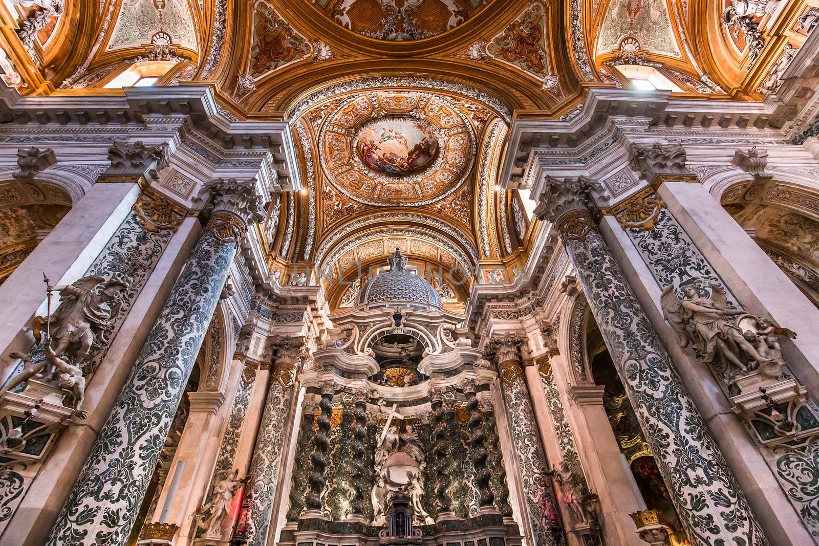 interiors of chiesa I Gesuiti, Venice, Italy by photogolfer