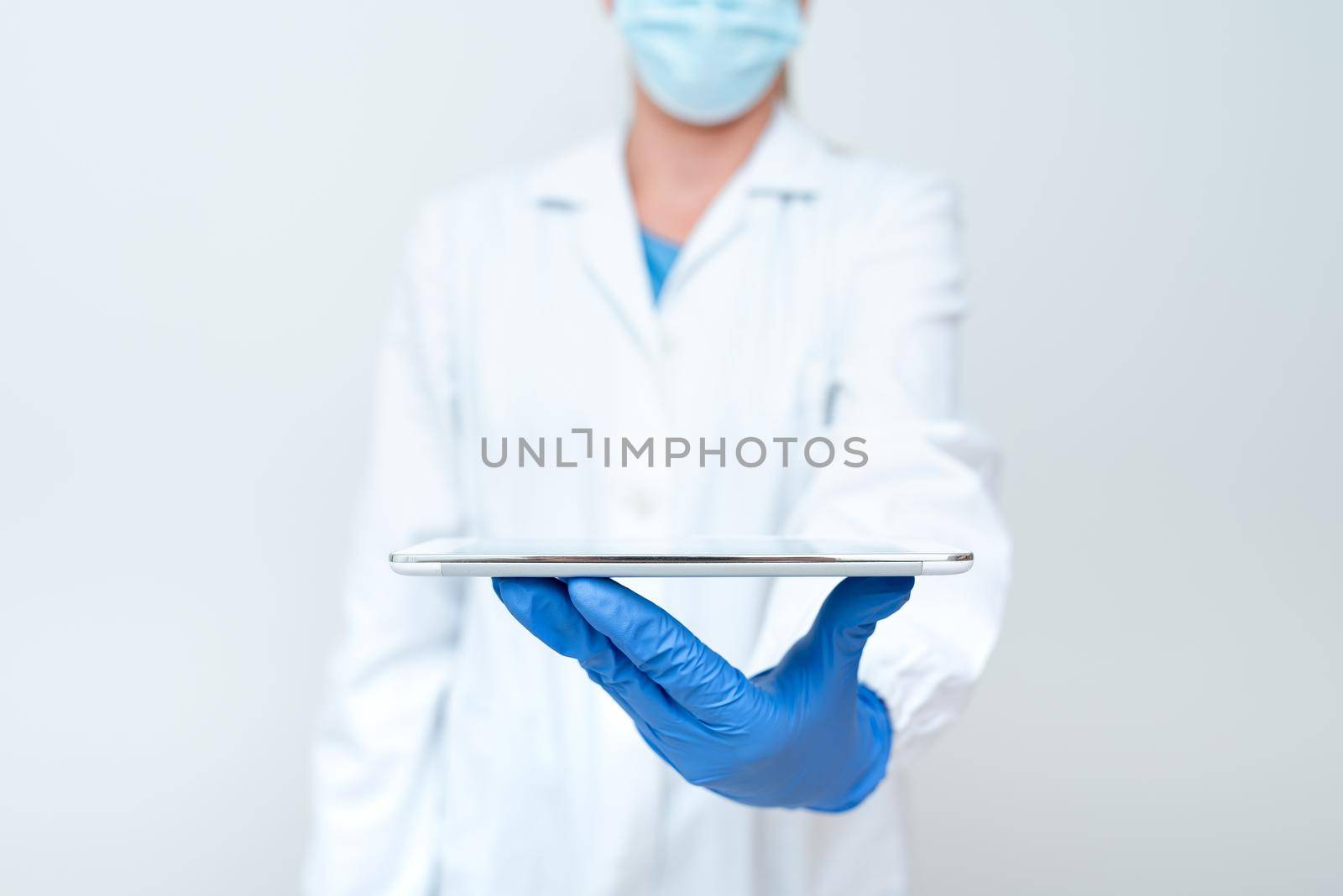 Demonstrating Medical Techology Presenting New Scientific Discovery
