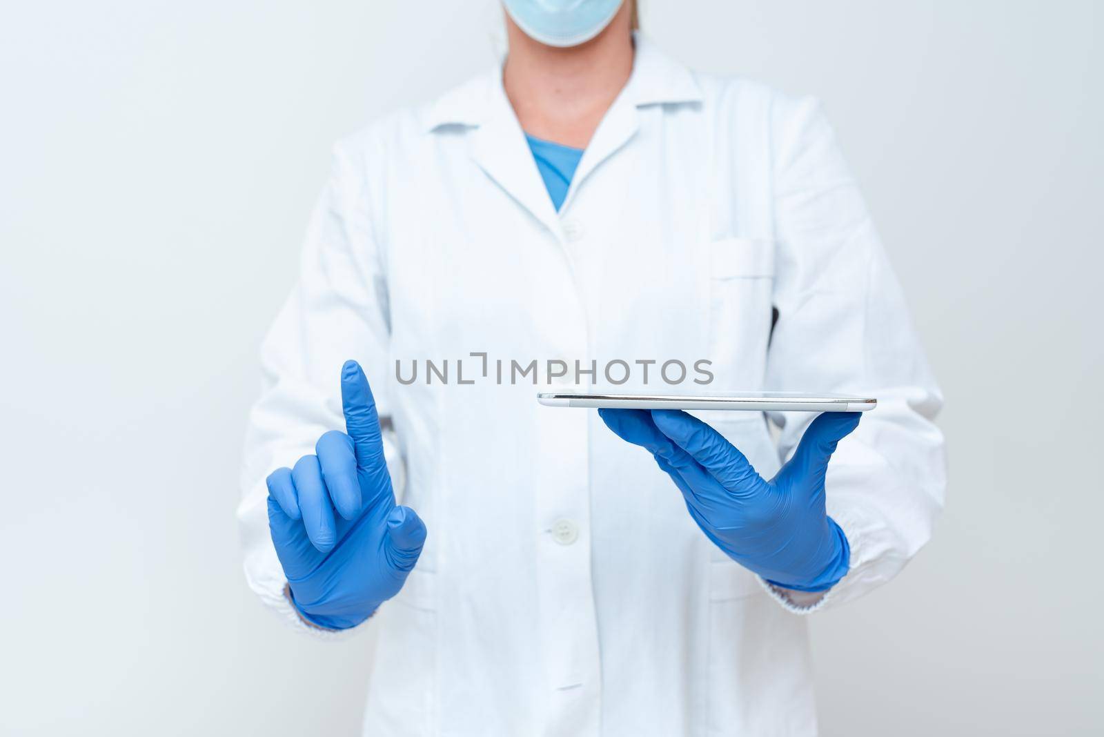 Demonstrating Medical Techology Presenting New Scientific Discovery