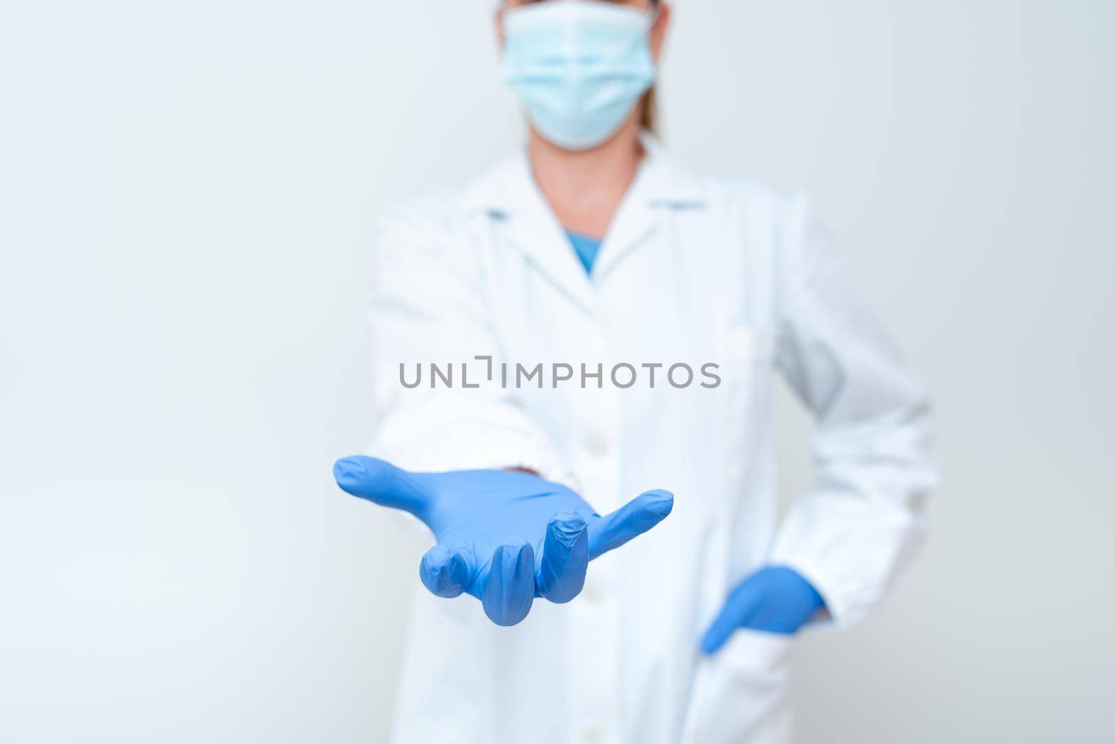 Demonstrating Medical Ideas Presenting New Scientific Discovery