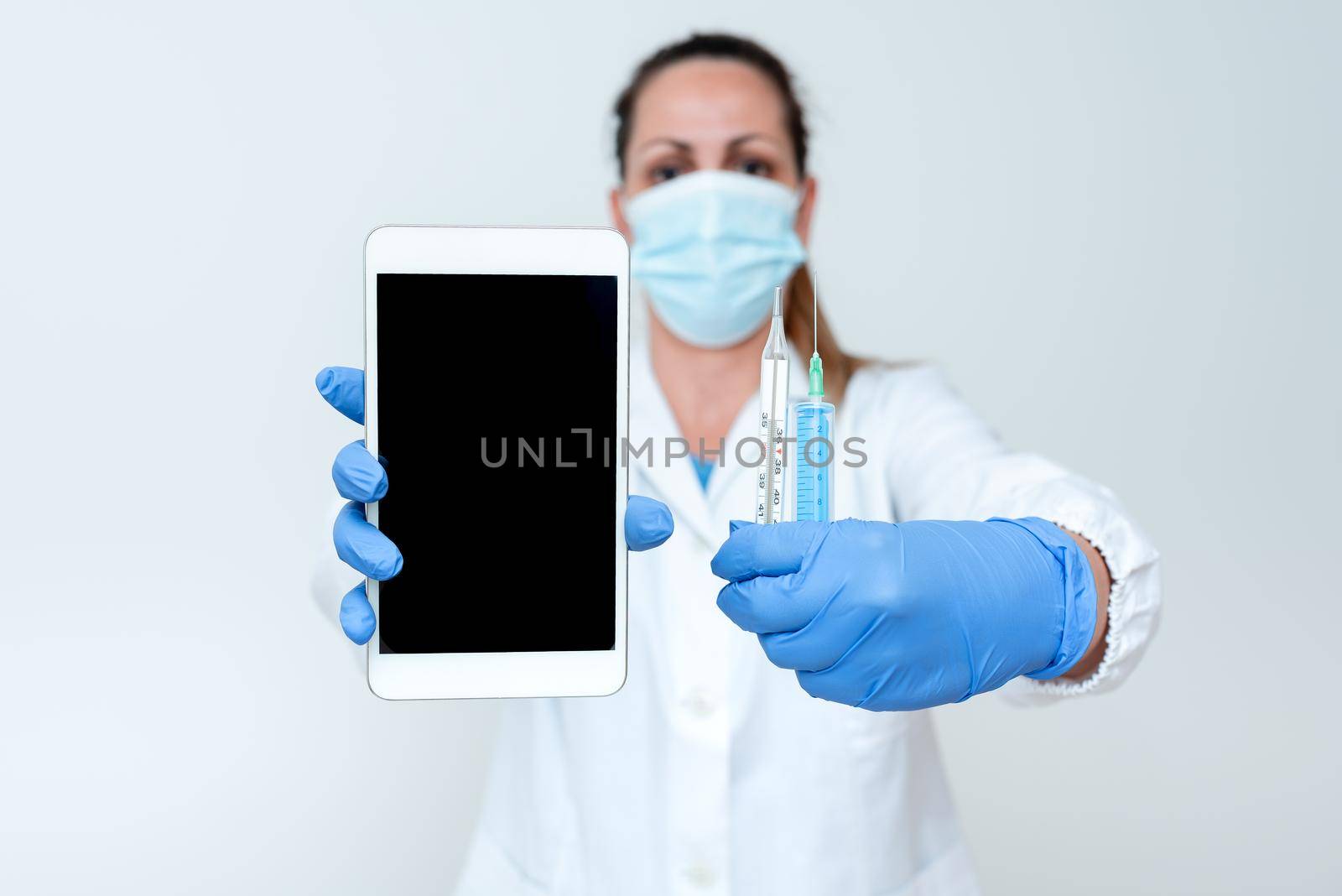 Preparing Medical Vaccine Presenting New Medicine Formulation