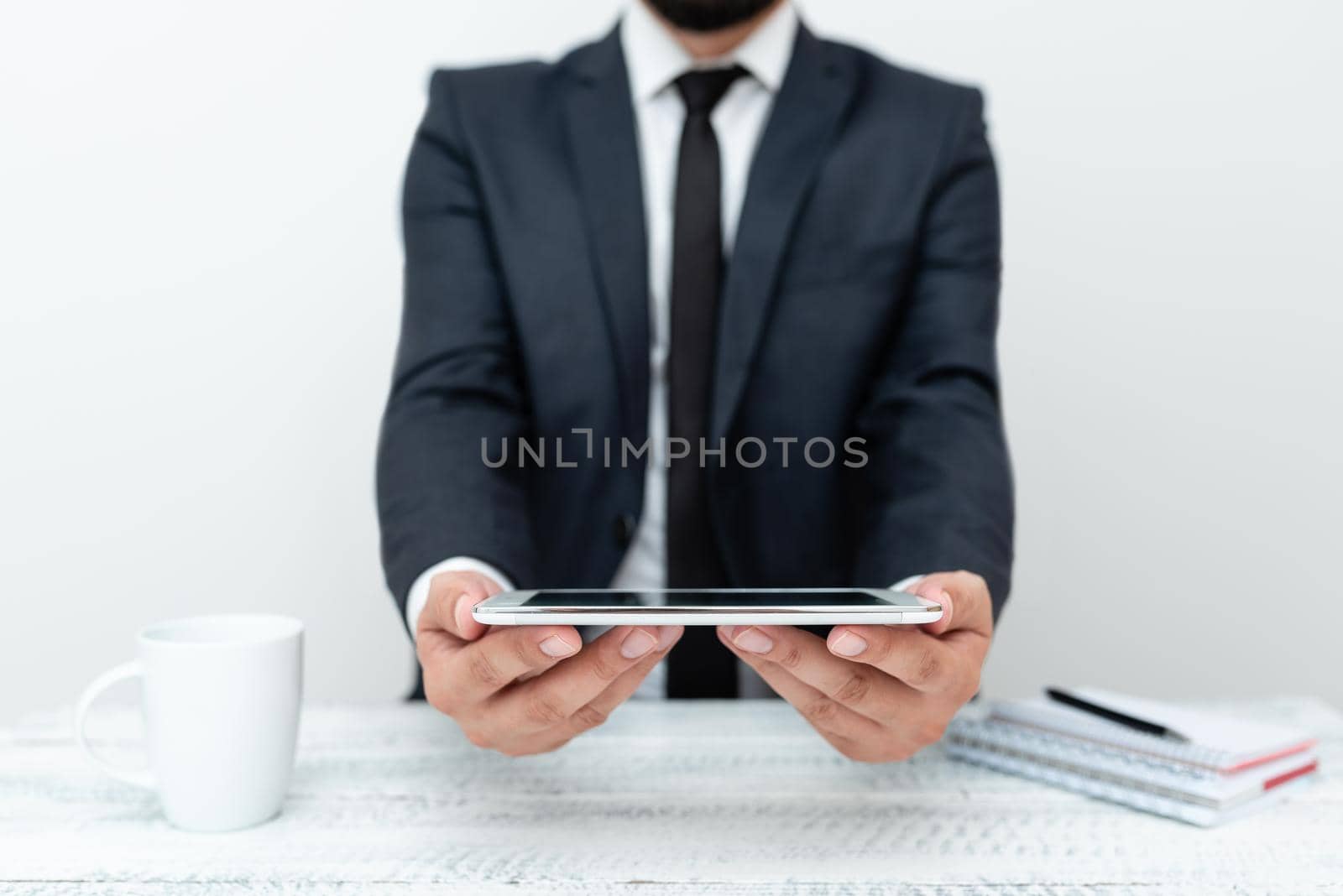 Presenting Communication Technology Smartphone Voice And Video Calling
