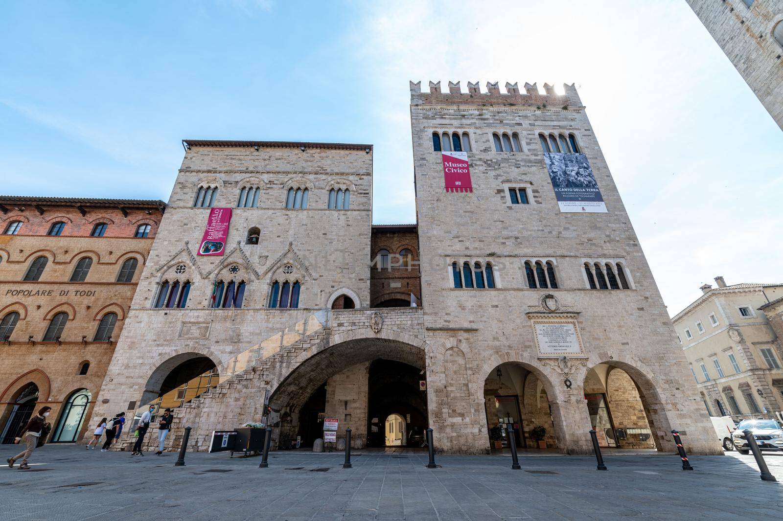 piazza del popolo civic museum in the center of todi by carfedeph