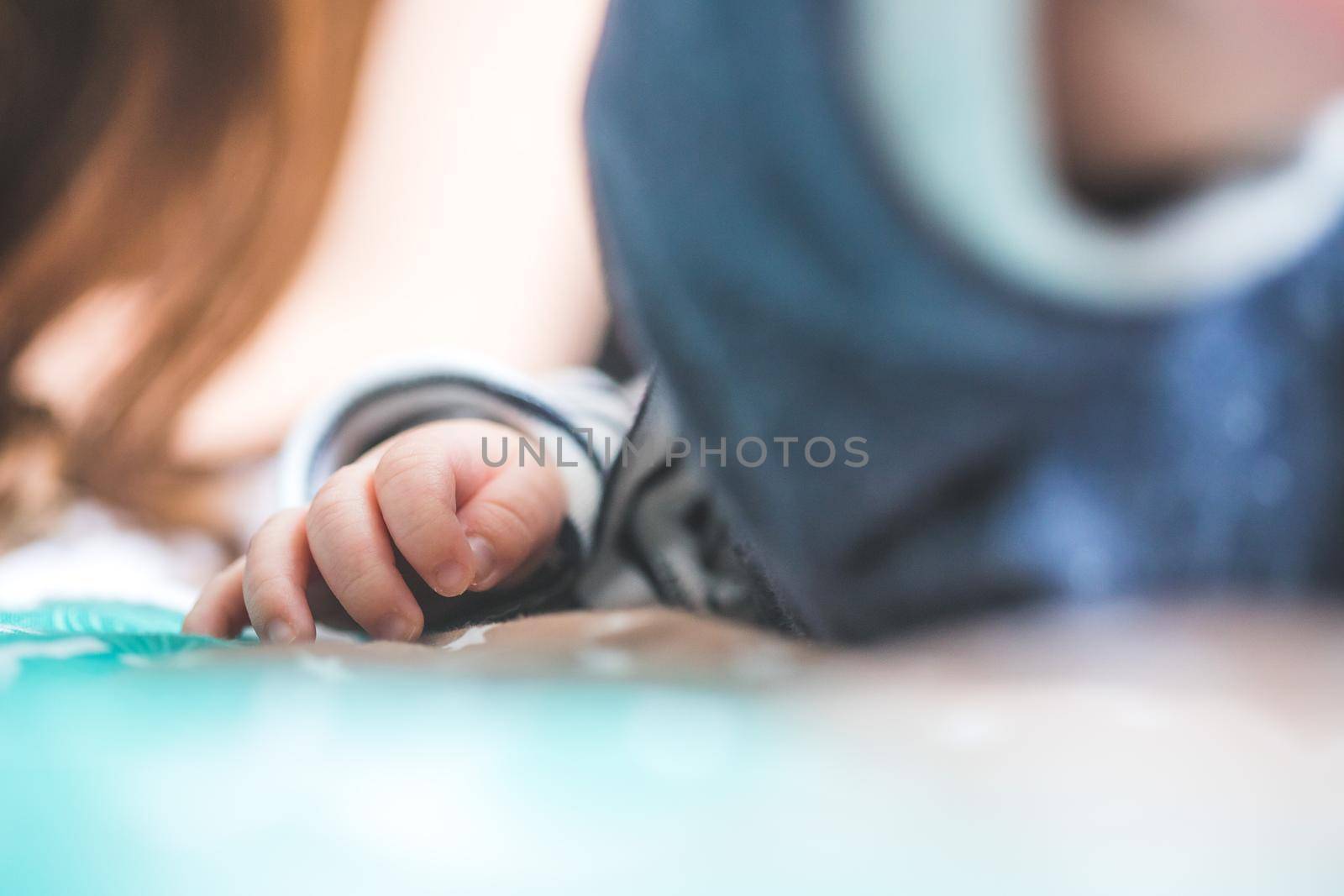 Close up of newborn baby hands