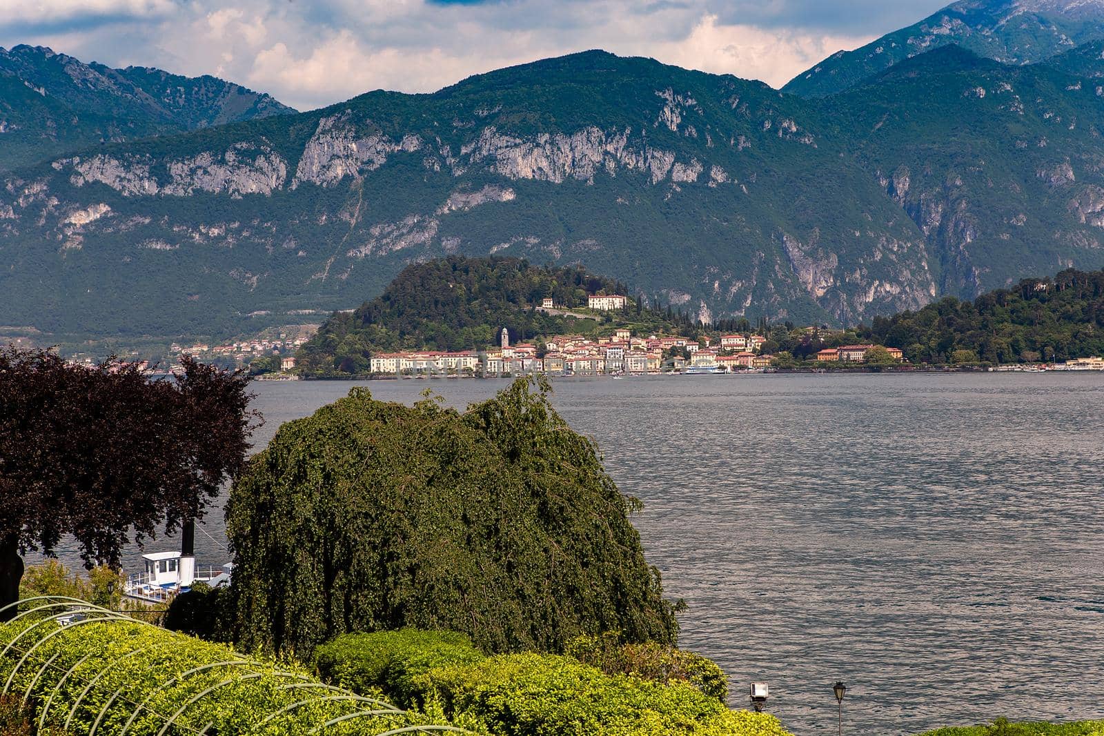  lake Como, near Bellagio, piedmonte, italy by photogolfer