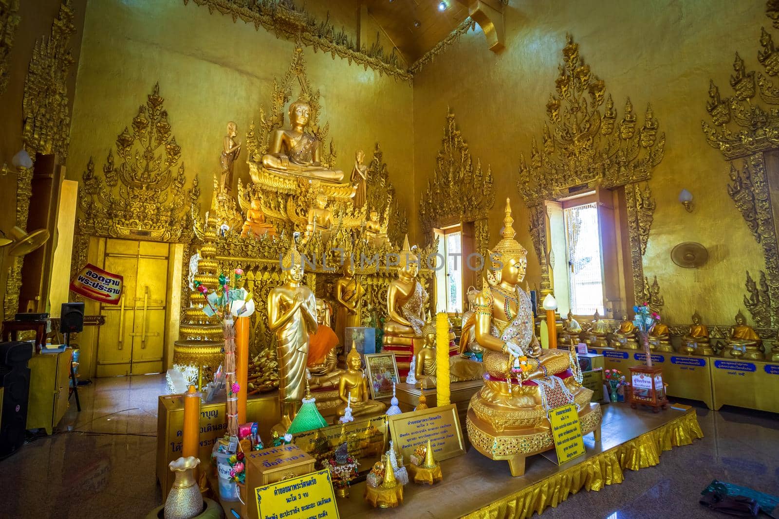 Golden chapel temple of Wat Pak Nam (Joe Low) is a Buddhist temple in the historic centre and is a Buddhist temple is a major tourist attraction in Chachoengsao Province, Thailand.