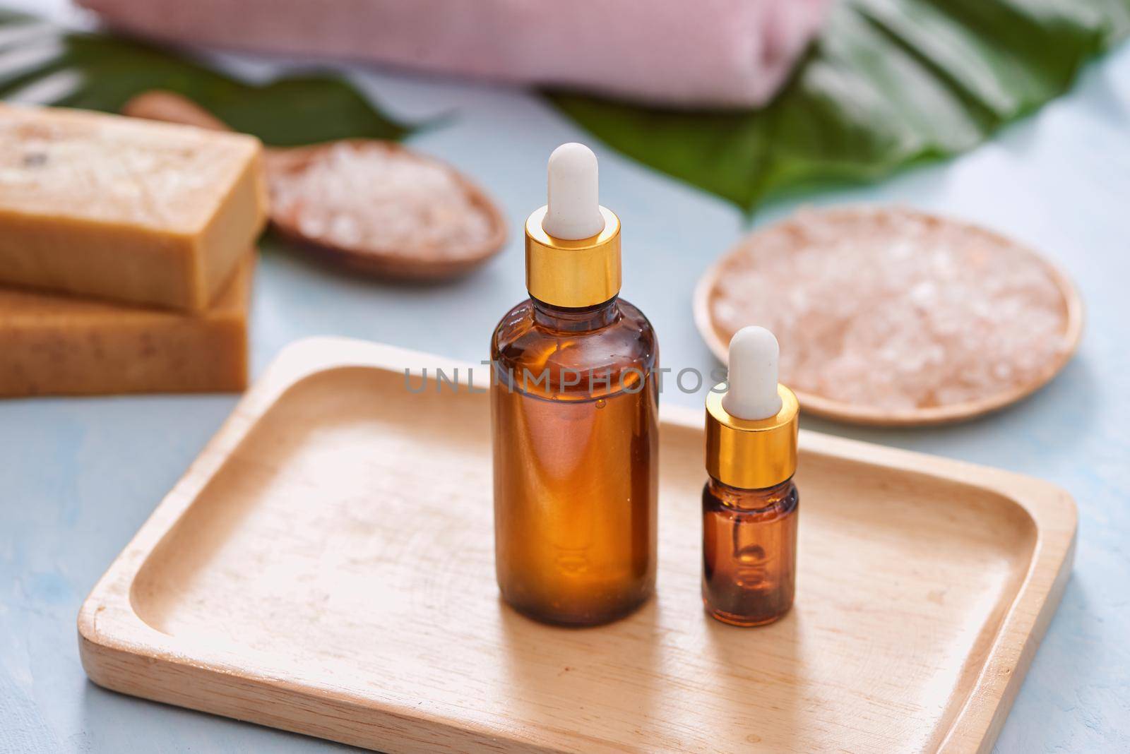 vials and droppers .the natural beauty skincare product for branding with the organic ingredient extract , leaf ,oil and laboratory glass ware