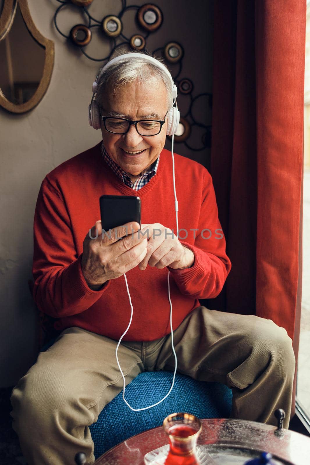 Senior man relaxing by djoronimo