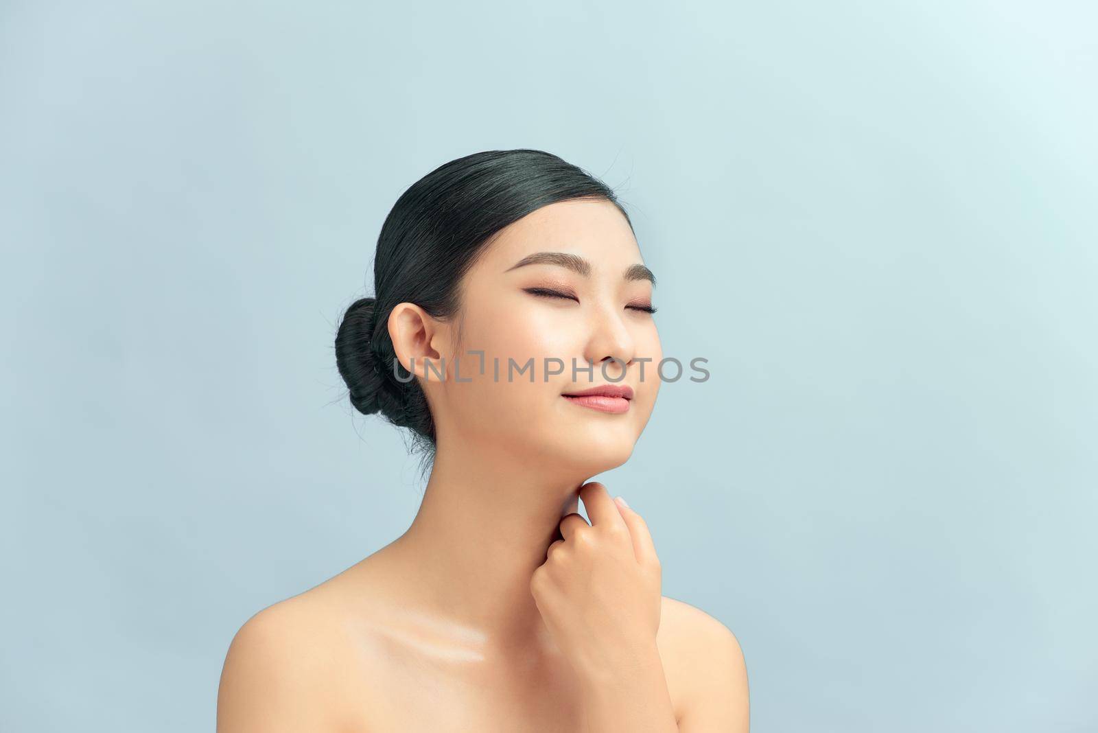 Asian beauty woman with natural makeup, cosmetic and plastic surgery concept,