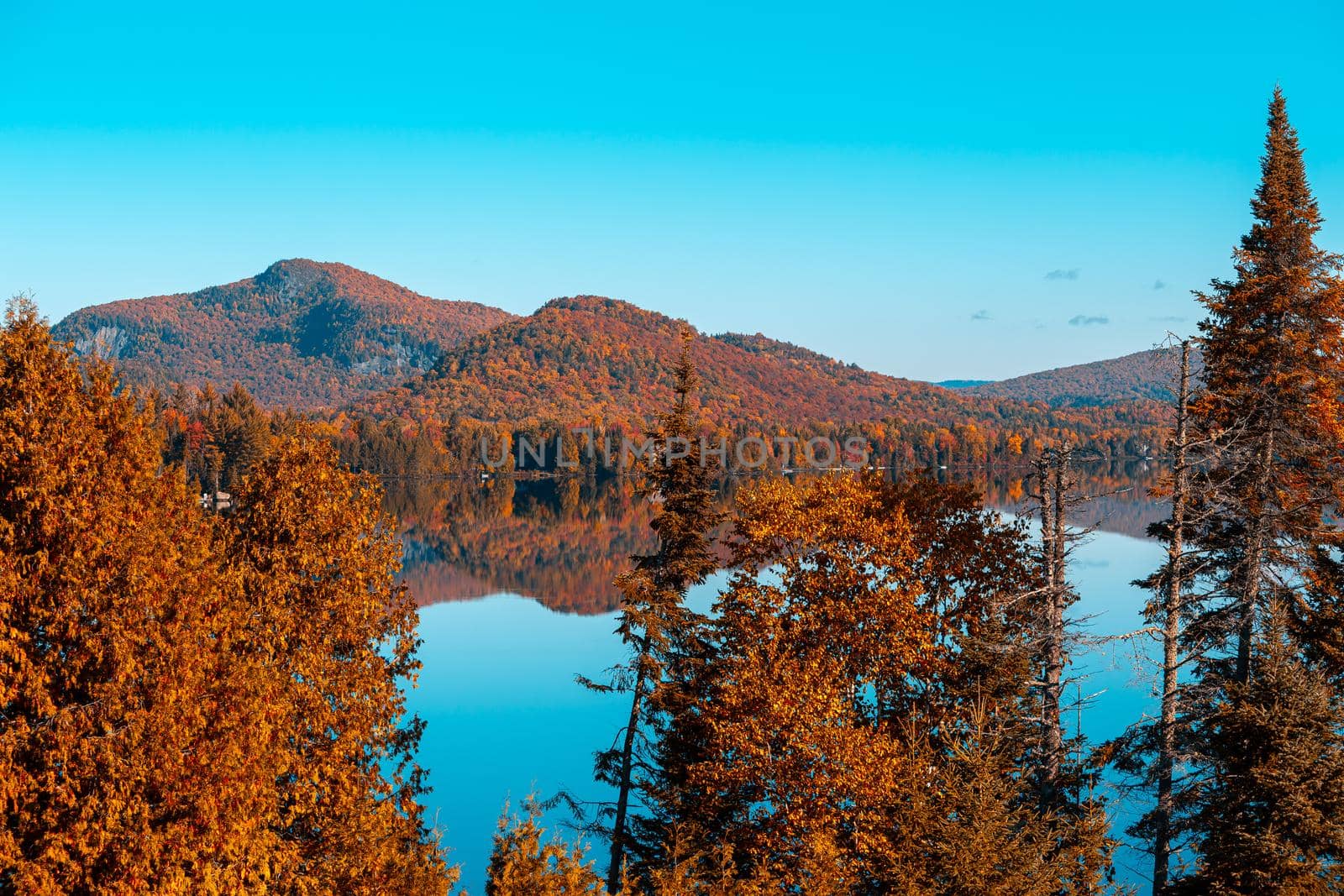 lac superieur, quebec  canada by photogolfer