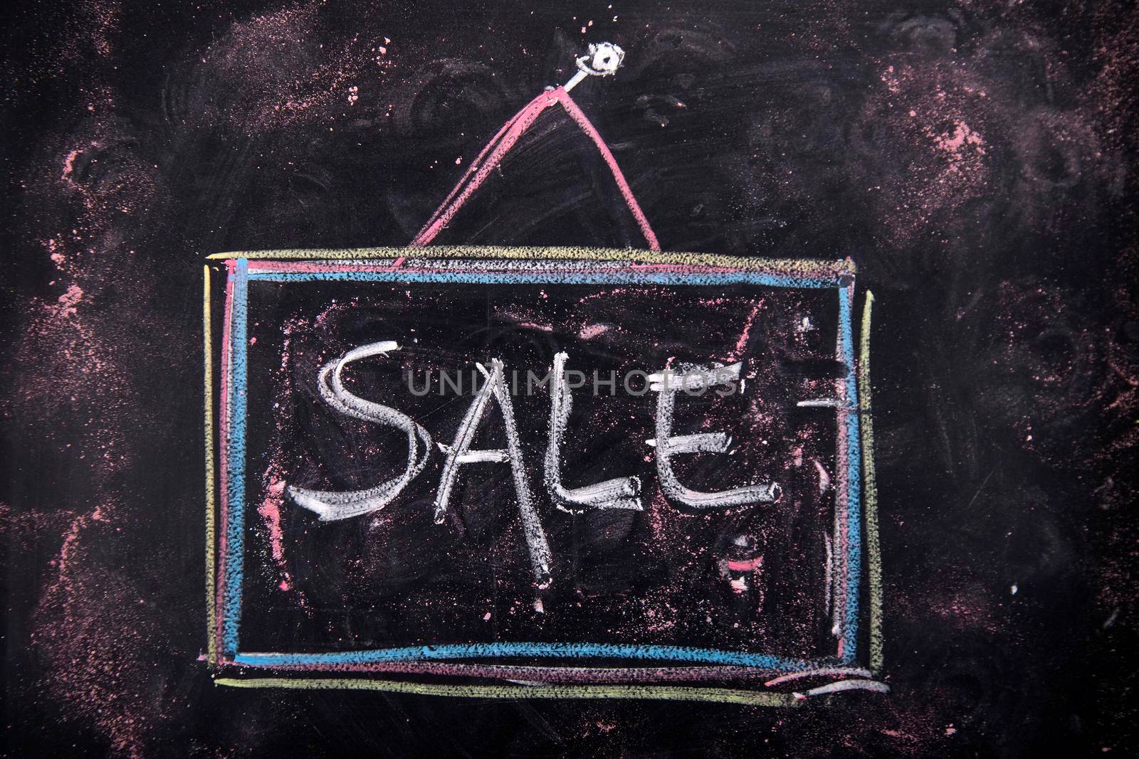 Sale sign by fotografiche.eu