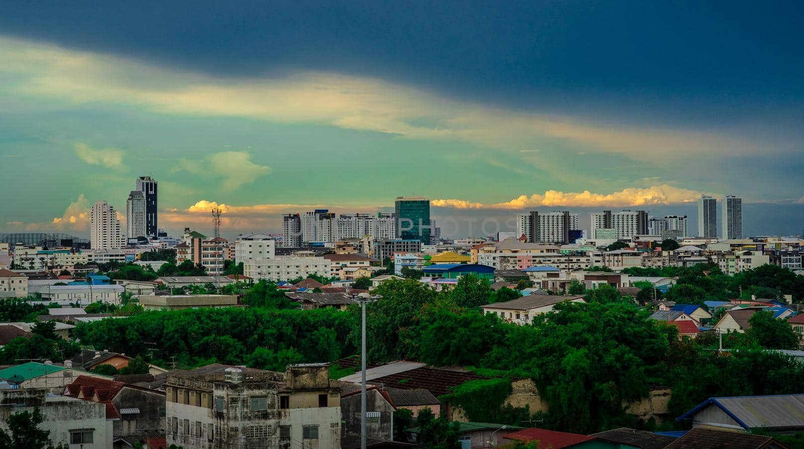 Cityscape of beautiful urban and cloudy sky in the evening