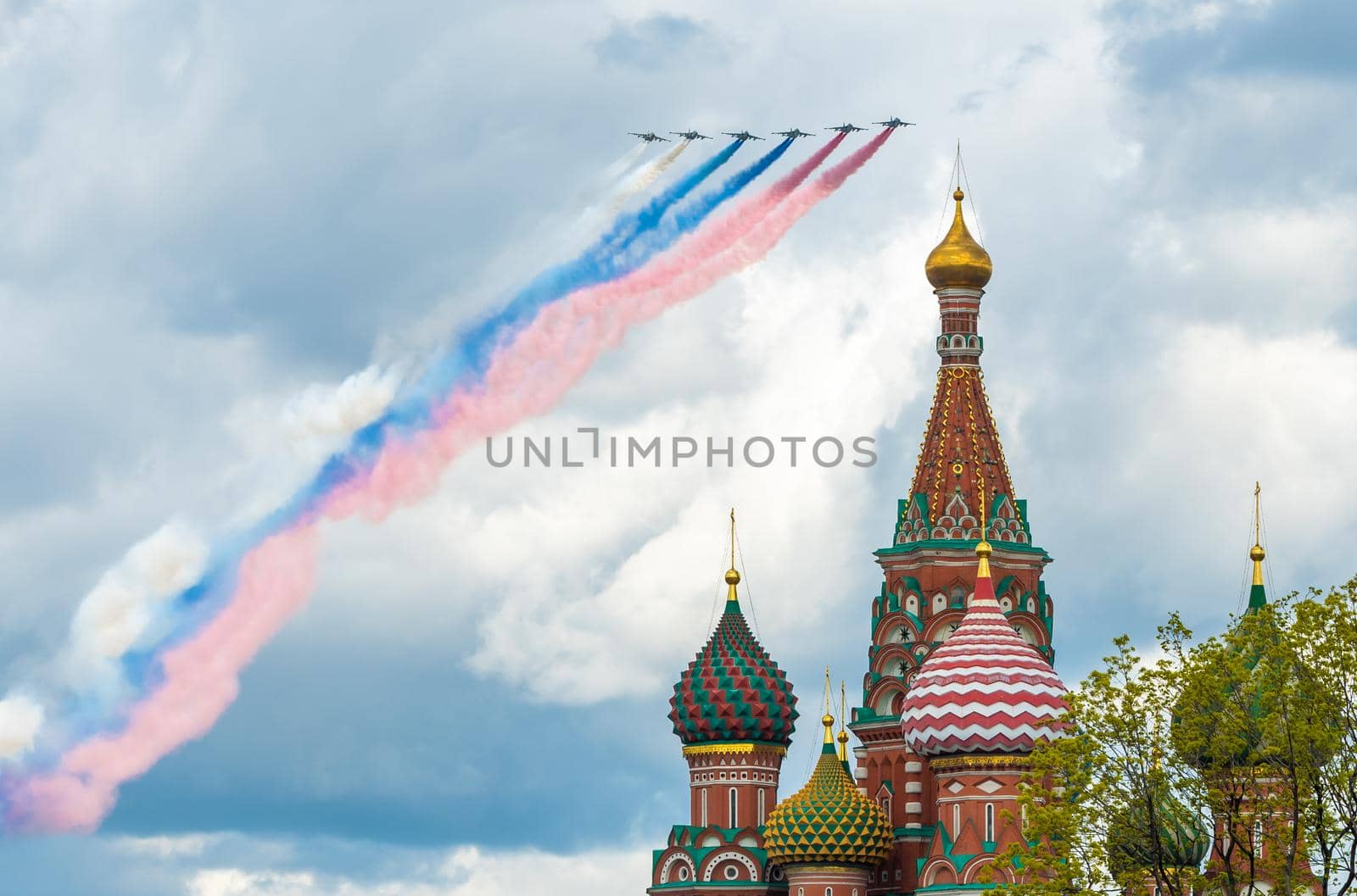 Military parade in Moscow by fifg