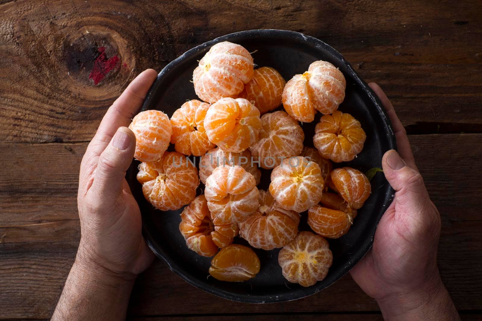 Small Mandarins peeled by fotografiche.eu