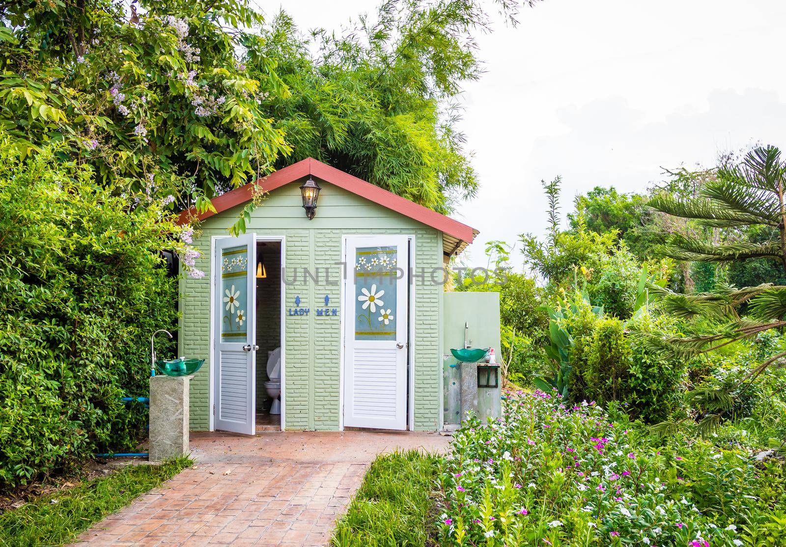 toilet at the park by domonite