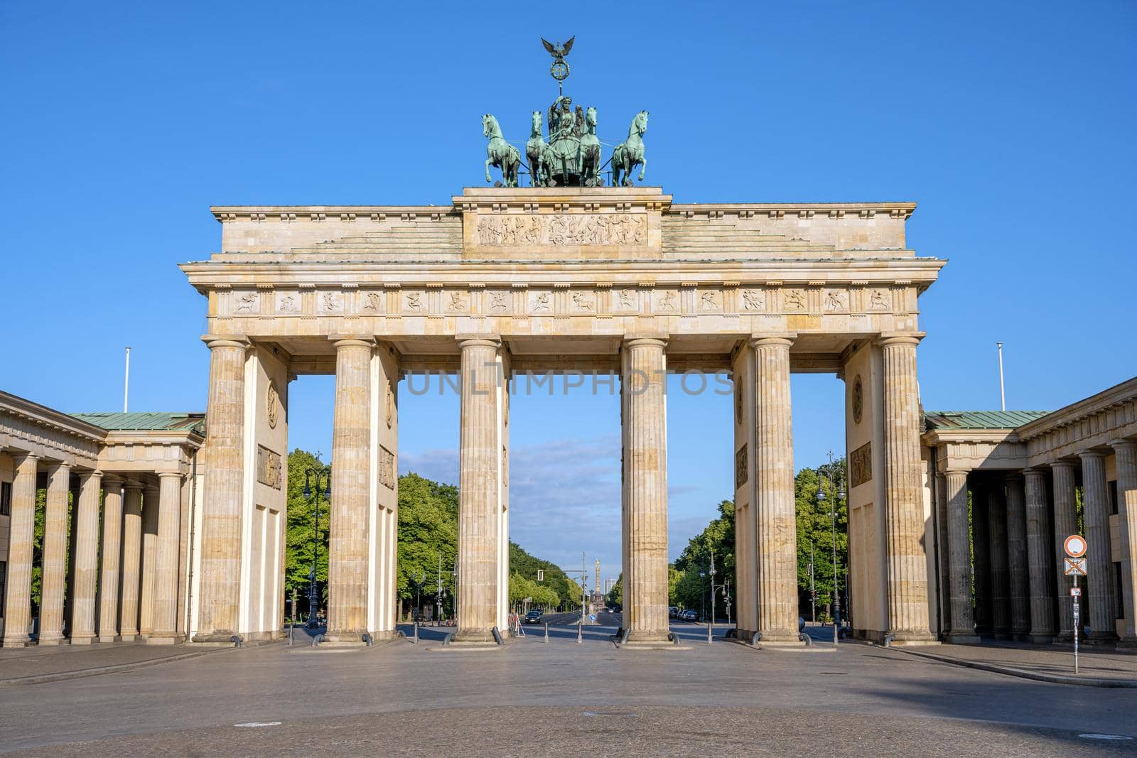 The Brandenburg Gate in Berlin early in the morning with no people