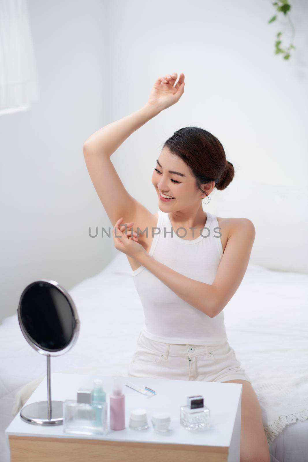 Armpits woman hands up beauty