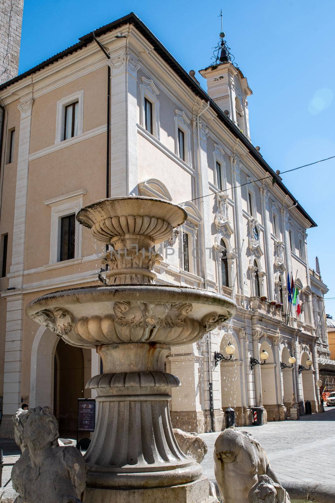 rieti fountain in piazza vittorio emanuele II by carfedeph