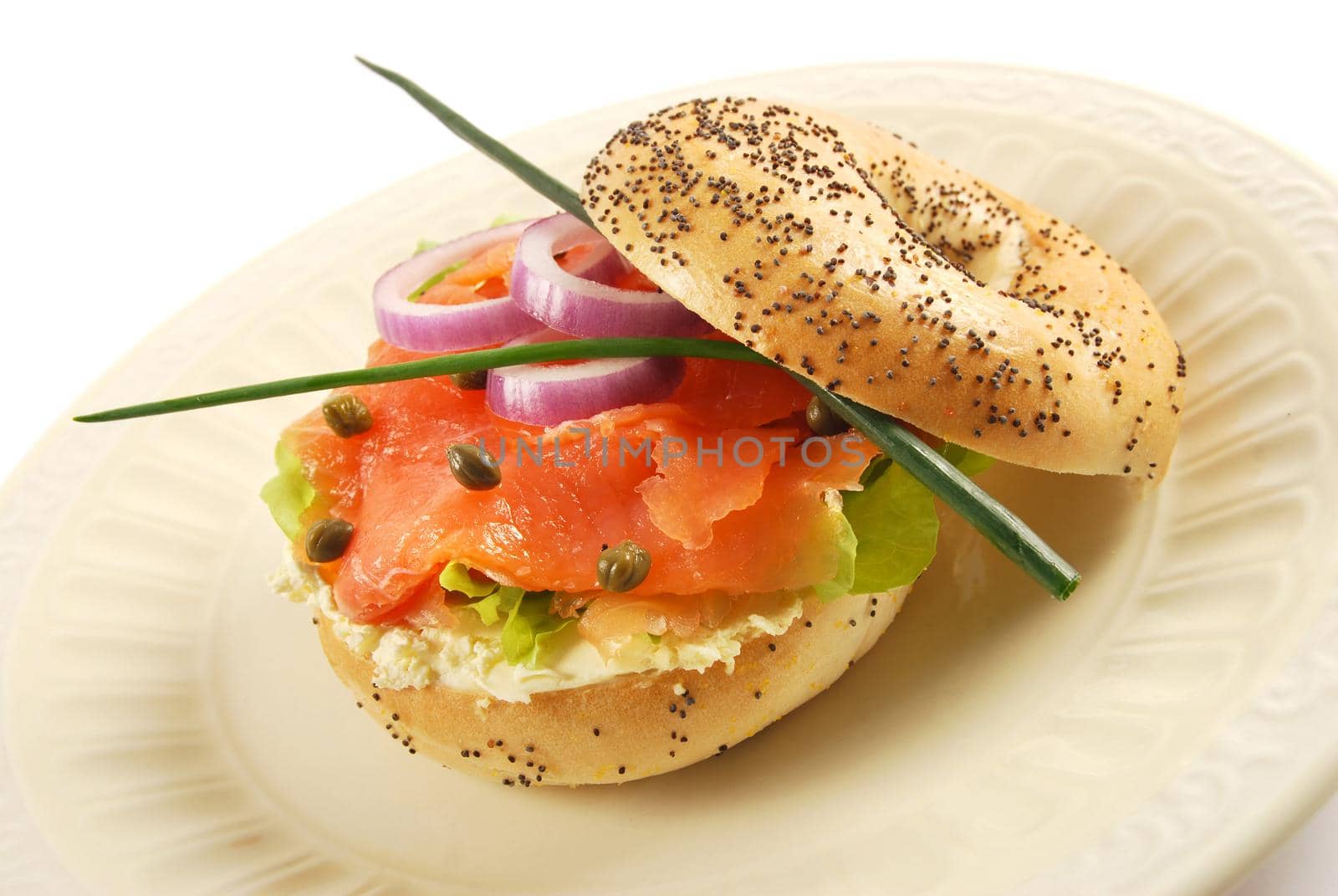 Smoked salmon with cream cheese bagel sandwich